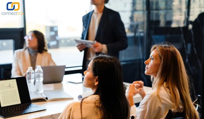 ธุรกิจออนไลน์ vs ธุรกิจออฟไลน์